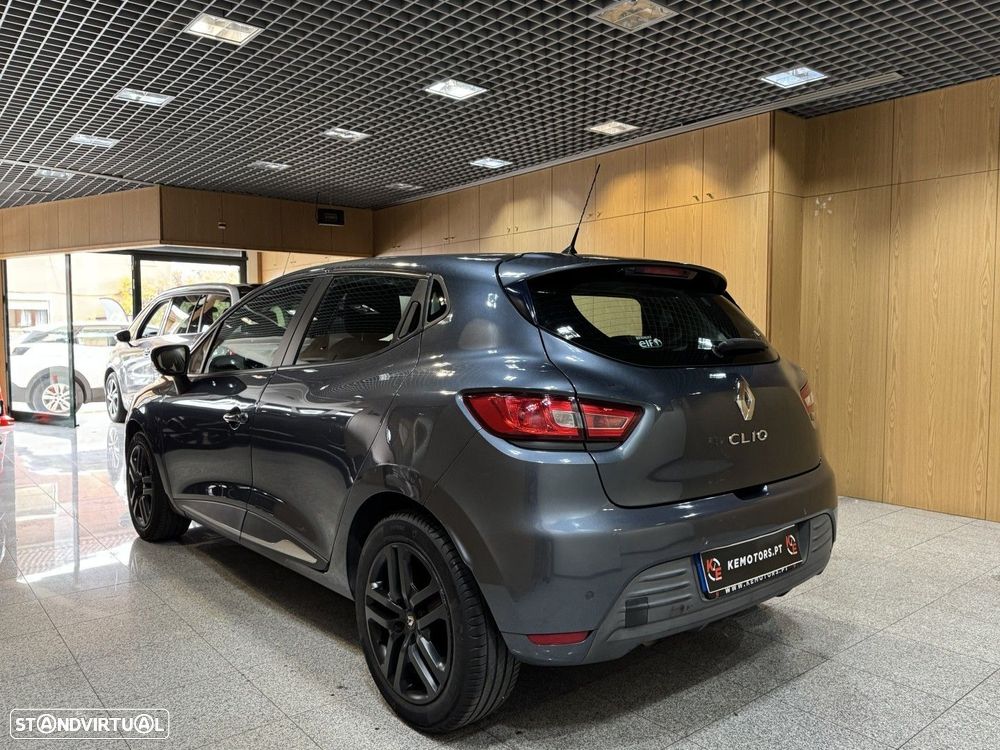 Renault Clio 1.5 dCi Comfort - 11
