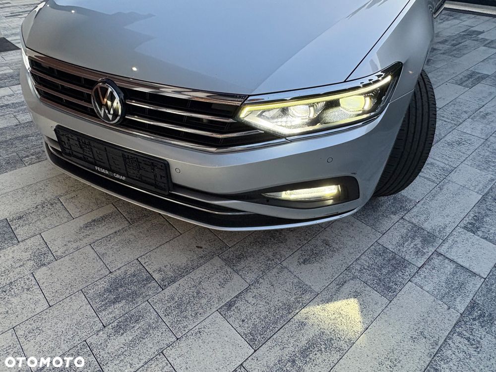 Volkswagen Passat Variant 2.0 TDI SCR DSG Business - 38