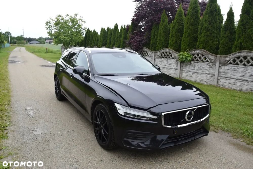 Volvo V60 B4 D Geartronic Momentum Pro - 3