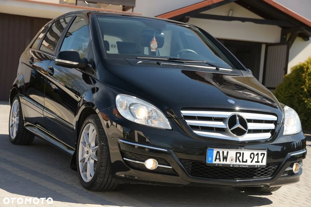 Mercedes-Benz Klasa B - 1