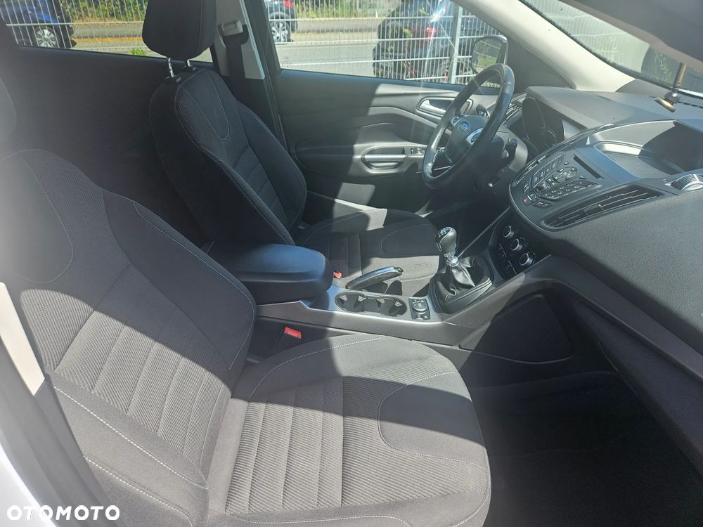 Ford Kuga 1.5 EcoBoost FWD Trend ASS MMT6 - 10
