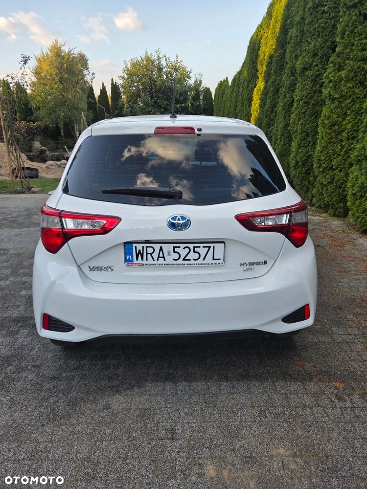 Toyota Yaris - 4