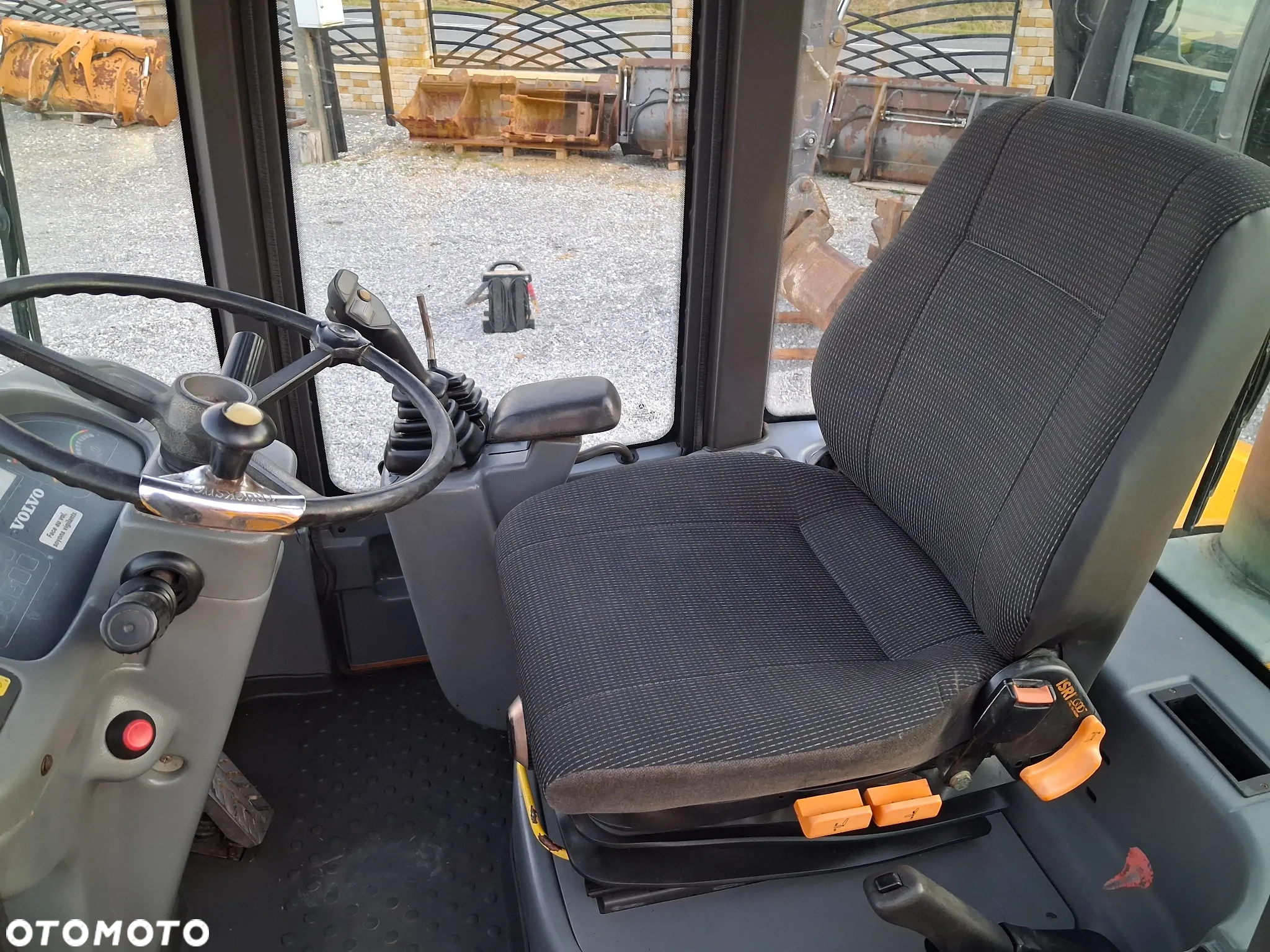 Volvo L30B  Maszyna sprowadzona  5200Mth - 2