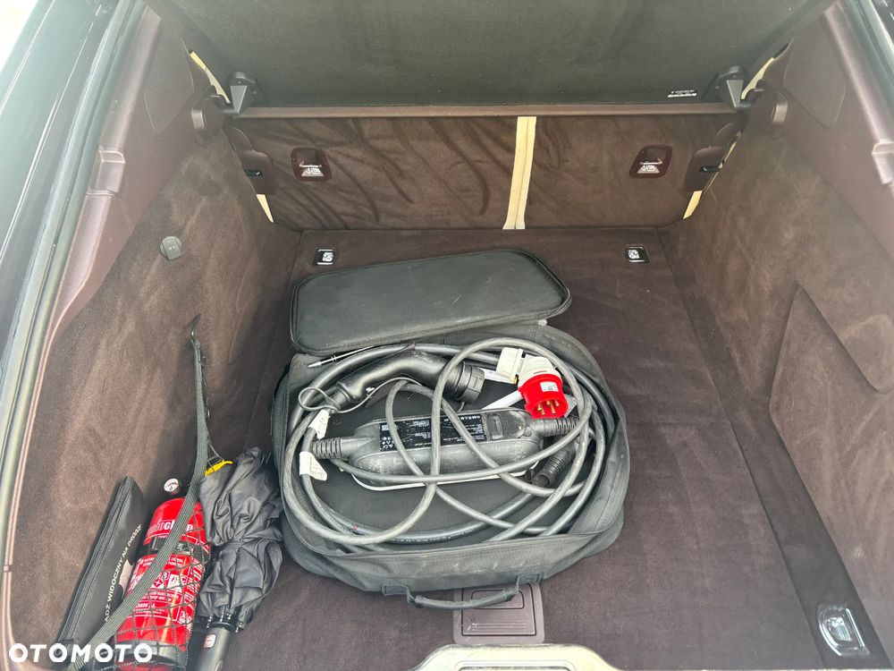 Porsche Panamera 4 E-Hybrid Executive - 34