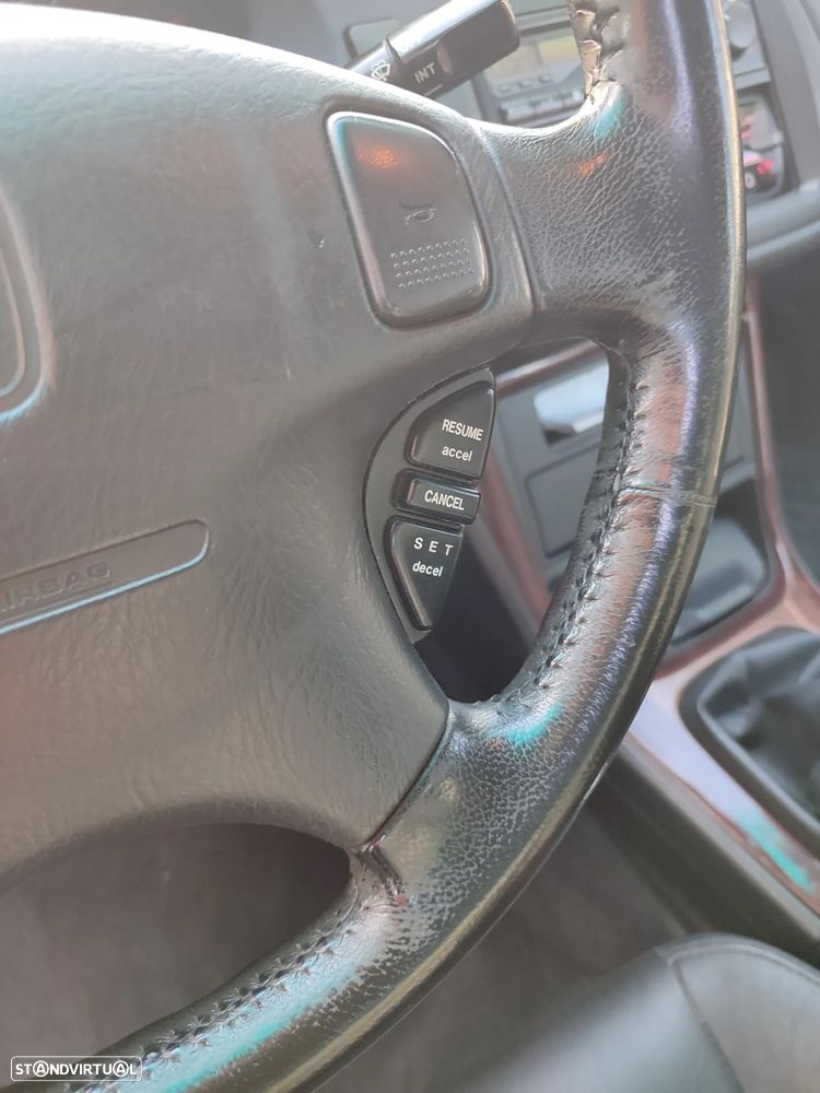 Honda Accord 2.0 ES - 13