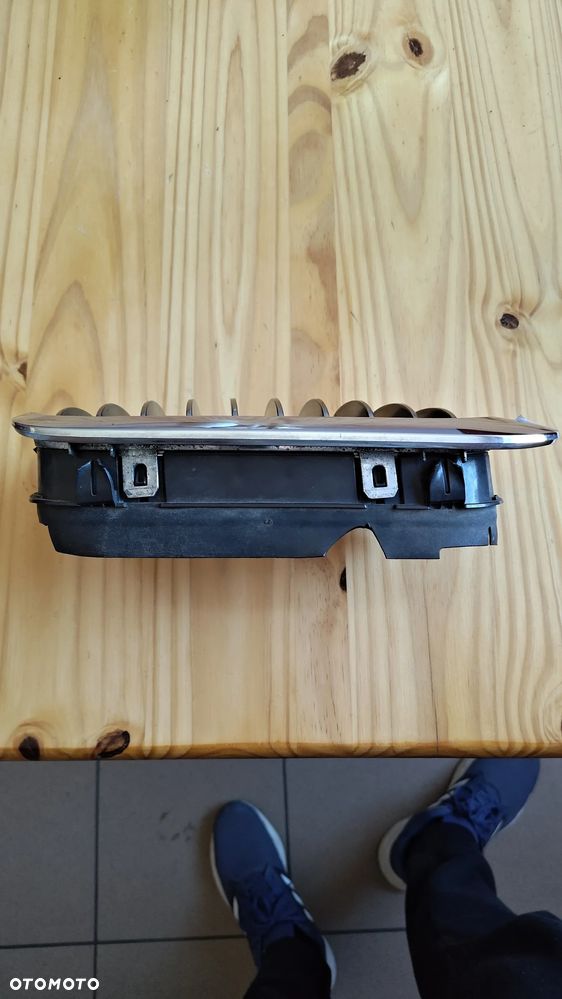 NERKA GRILLA PRAWA I LEWA BMW 3  E46 51138208668 51138208667 - 11