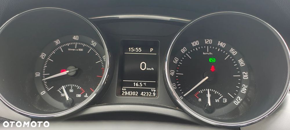 Skoda Superb 3.6 V6 4x4 DSG Elegance - 13