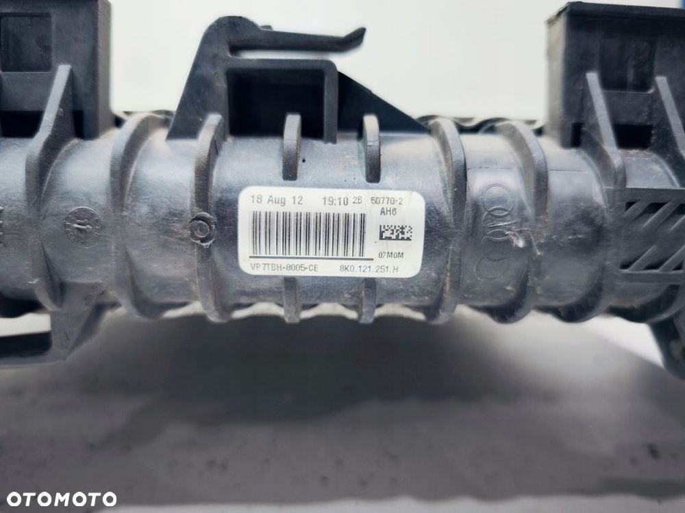 CHŁODNICA WODY AUDI A4 B8 A5 8T Q5 A6 C7 A7 3.0 TDI TFSI 8K0121251H - 3