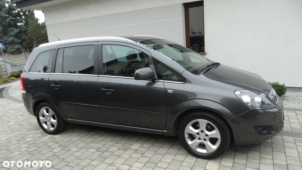 Opel Zafira - 4