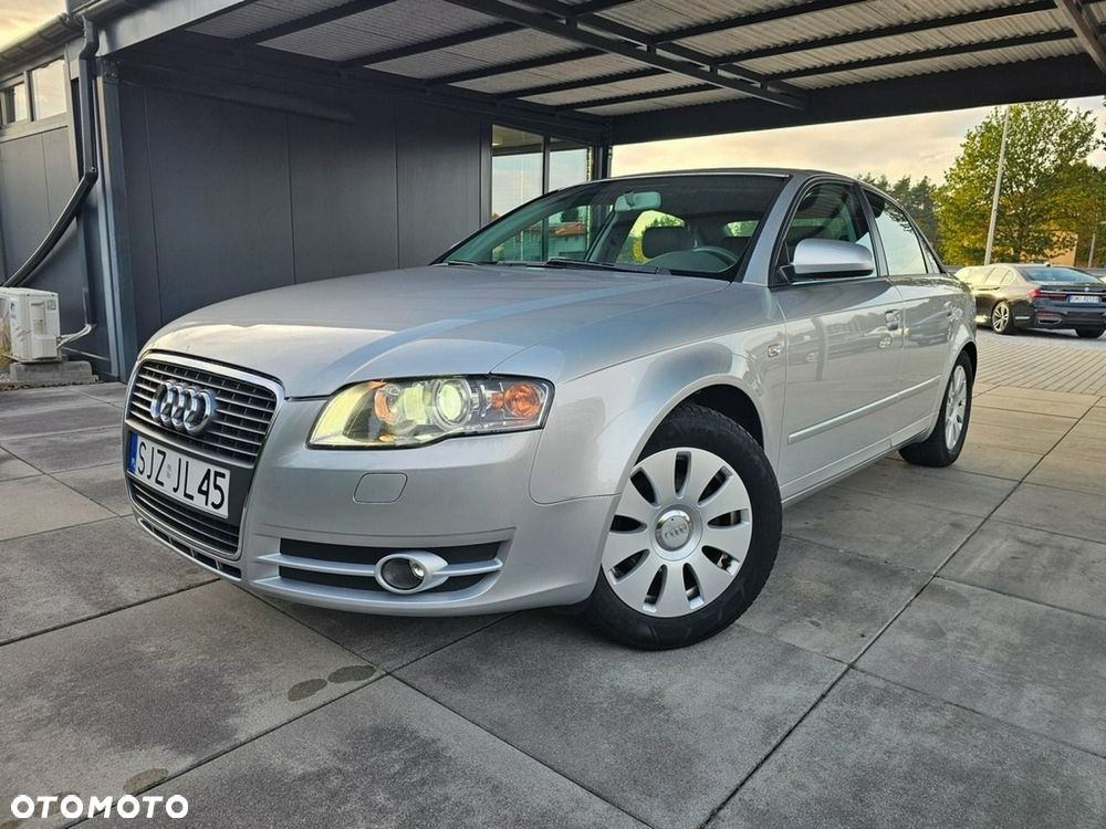 Audi A4 Limousine