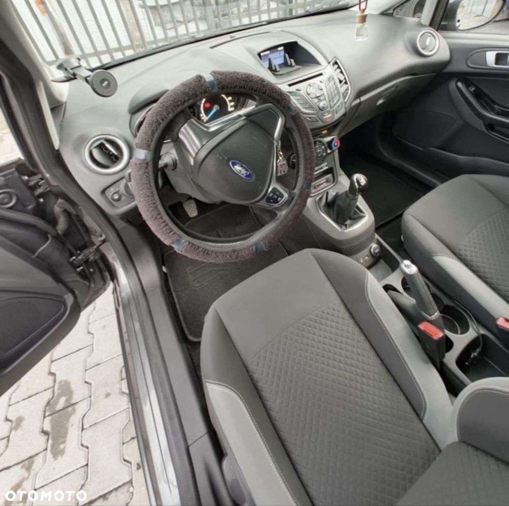 Ford Fiesta - 5