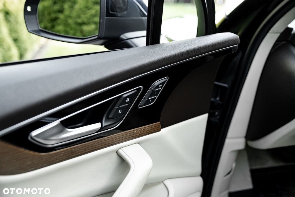 Audi Q7 - 17