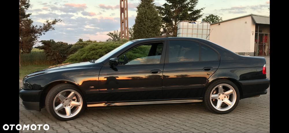 BMW Seria 5 - 1