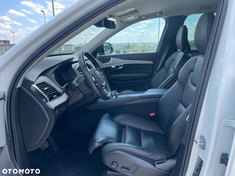 Volvo XC 90 - 24