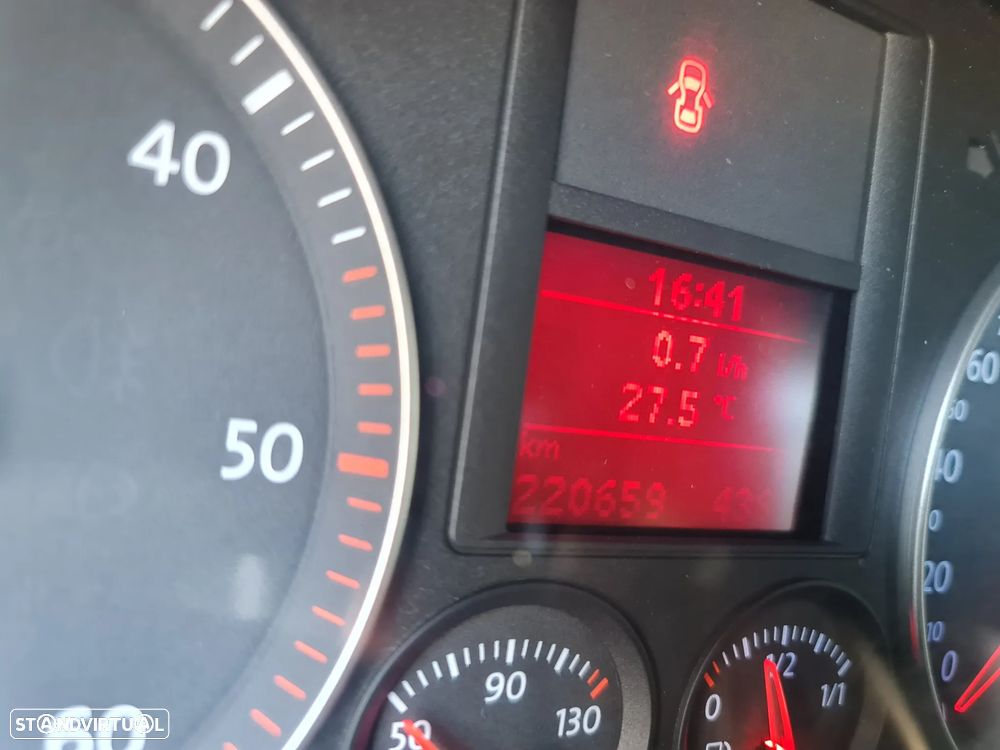 VW Golf 1.9 TDi 6V GT Sport - 15