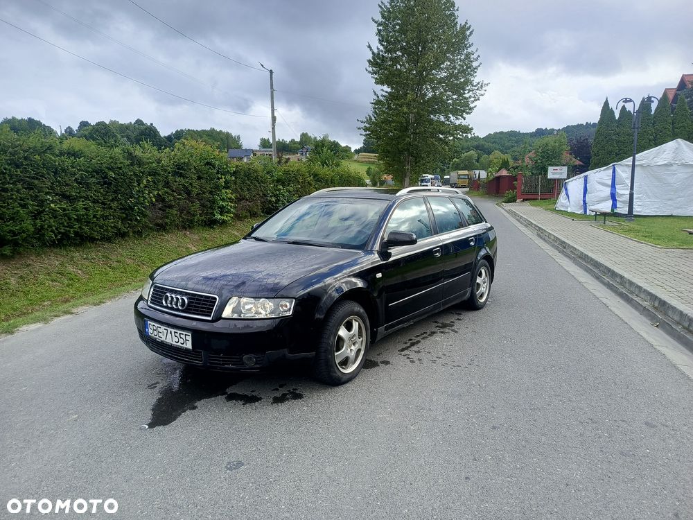 Audi A4 Avant - 1
