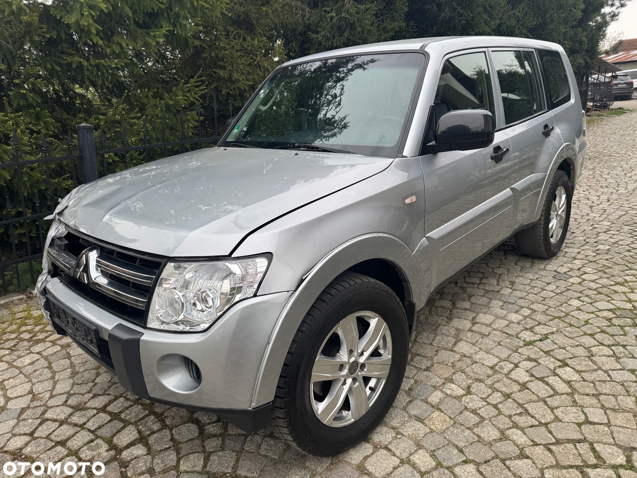 Mitsubishi Pajero 3.2 DI-D Automatik Instyle - 3