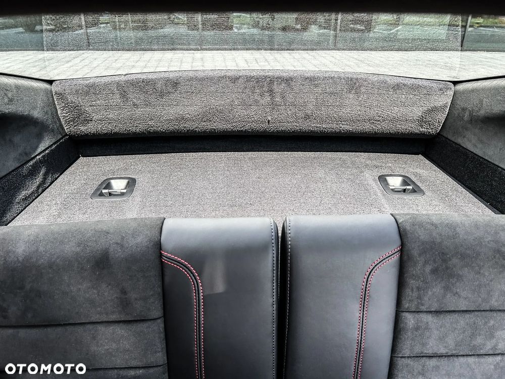 Porsche 911 Carrera T-Hybrid GTS - 22