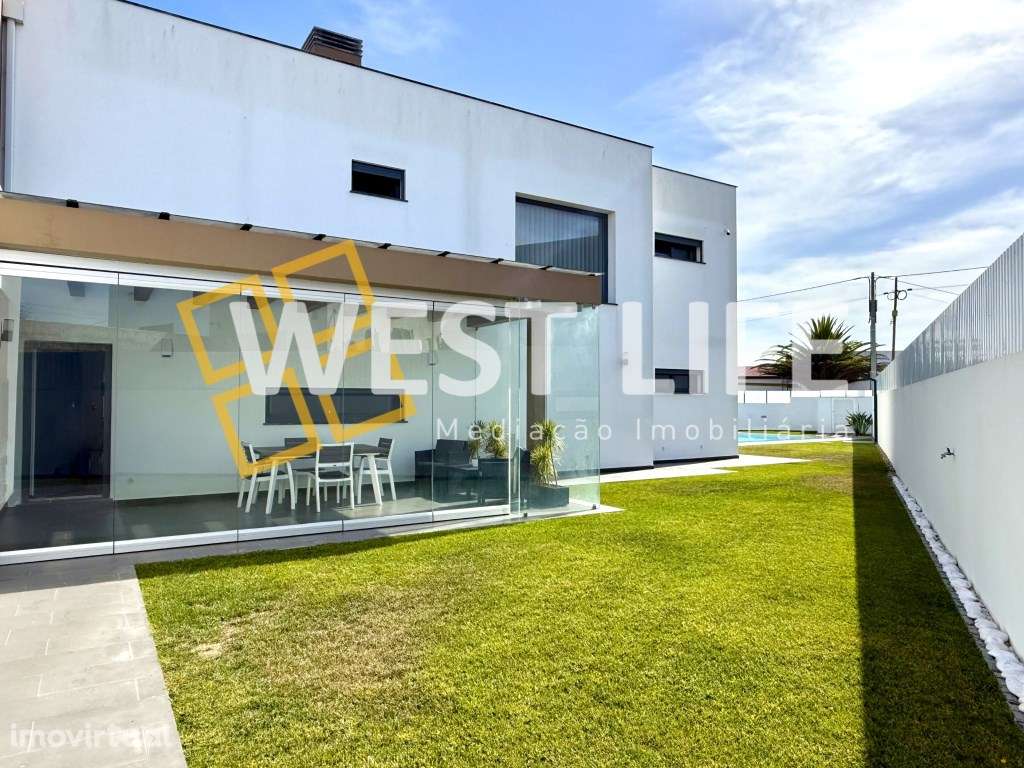 Moradia Independente T4 com piscina - Acabamentos de excelência - E... - Grande imagem: 3/40