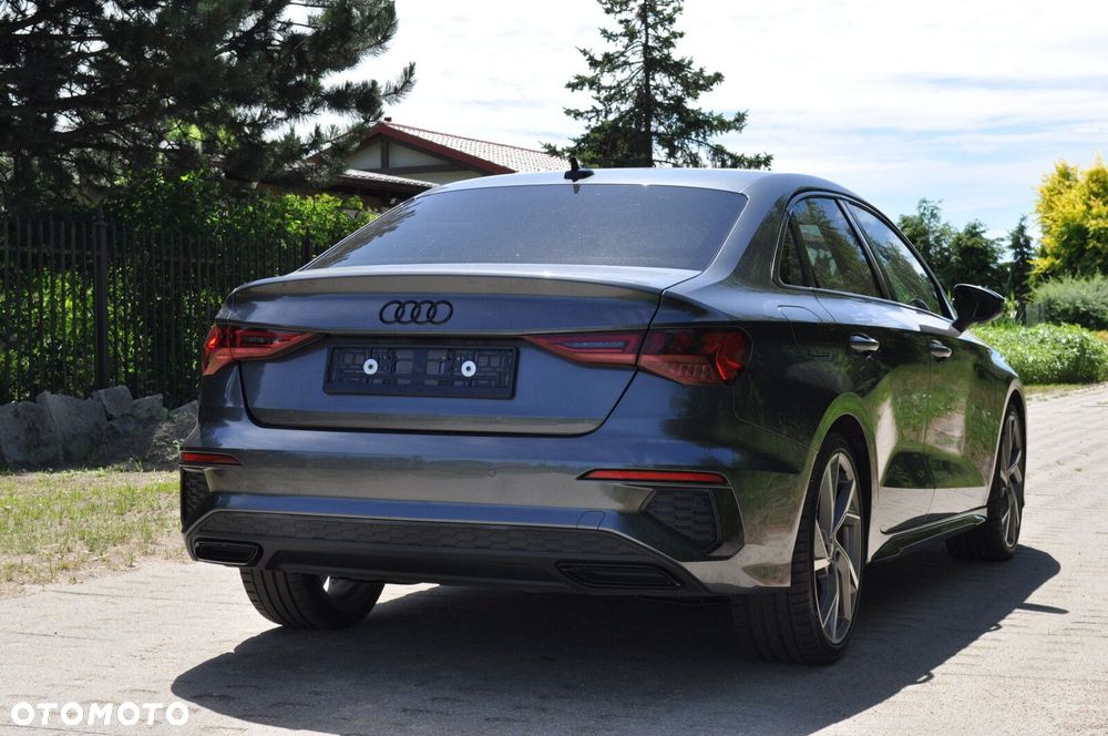 Audi A3 Limousine - 4