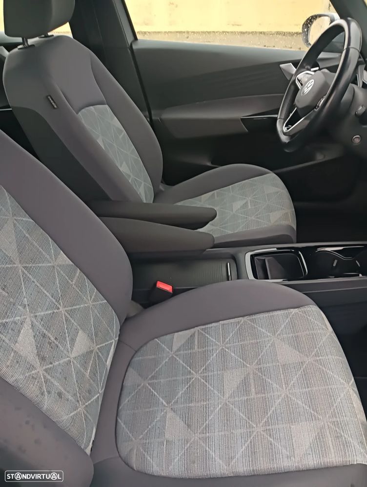 VW ID.3 Pro - 13