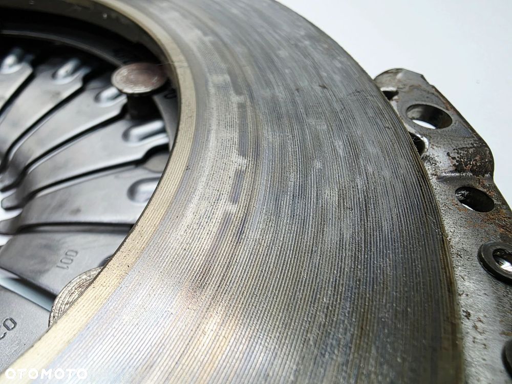 KOŁO DWUMASOWE SPRZĘGŁO AUDI A4 B8 A5 2.0 TDI TFSI 2289000298 4/26 - 10
