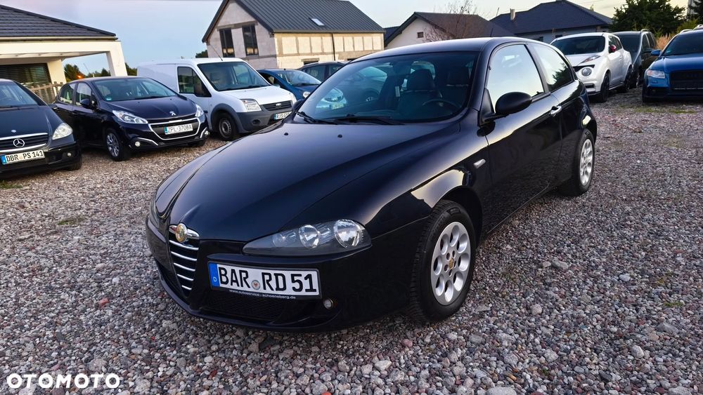 Alfa Romeo 147 - 1