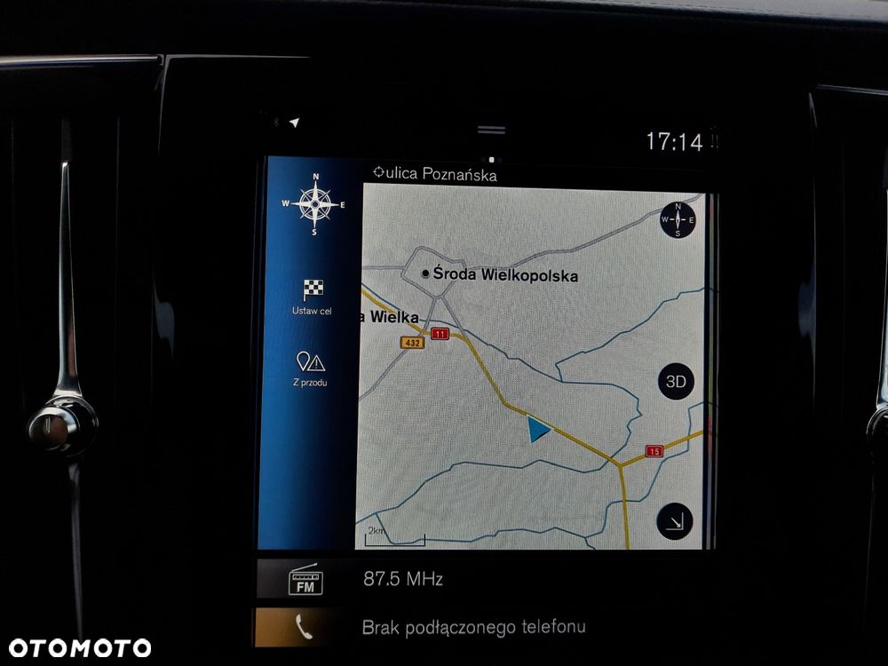 Volvo V90 Cross Country B5 B AWD Ultimate - 36