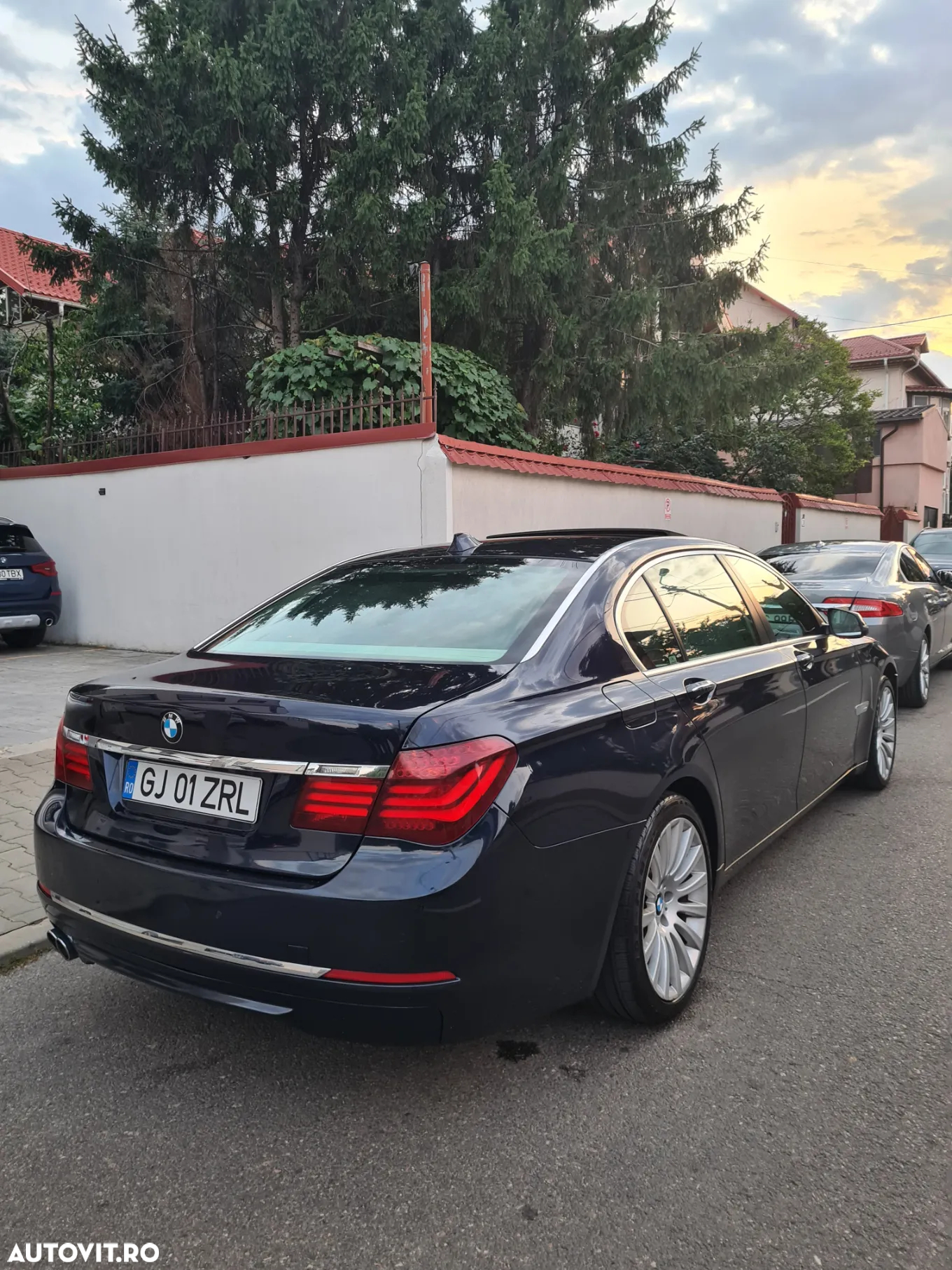 BMW Seria 7 730d - 4