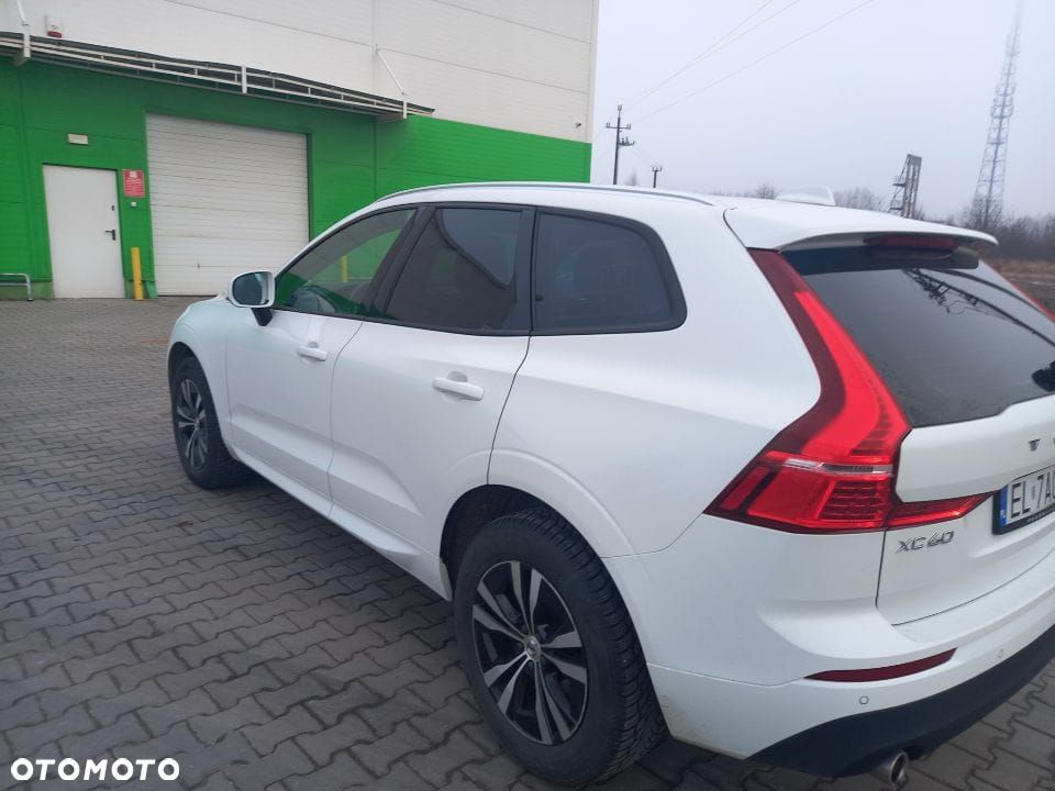 Volvo XC 60 D3 Momentum Pro - 6