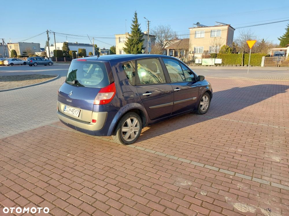 Renault Scenic - 7