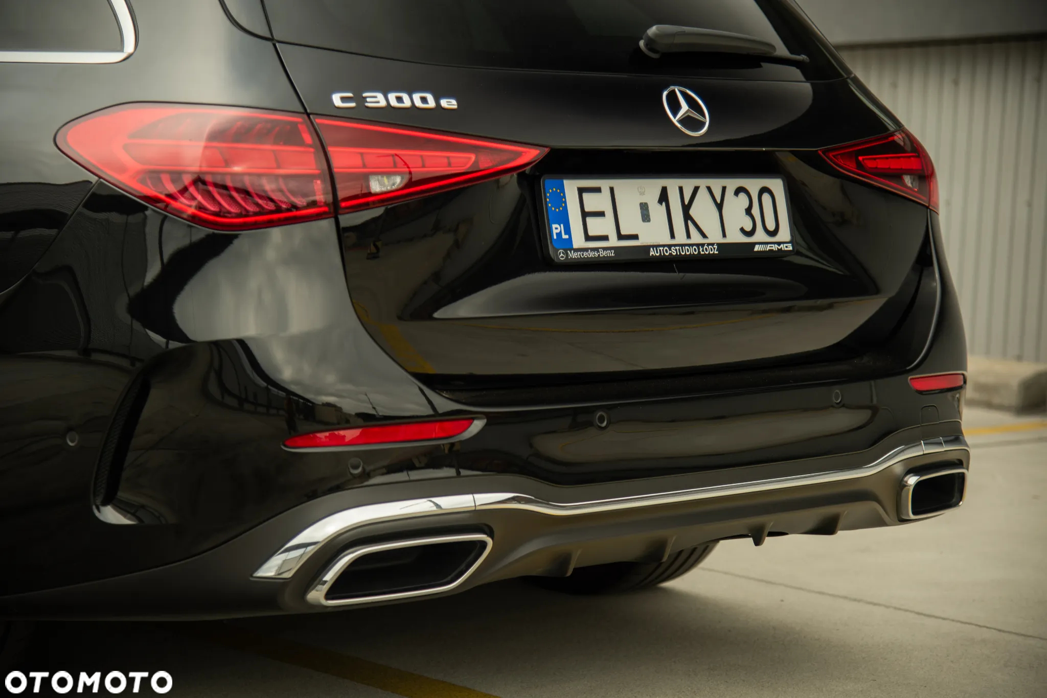 Mercedes-Benz Klasa C 300 e 9G-TRONIC Edition AMG Line - 19