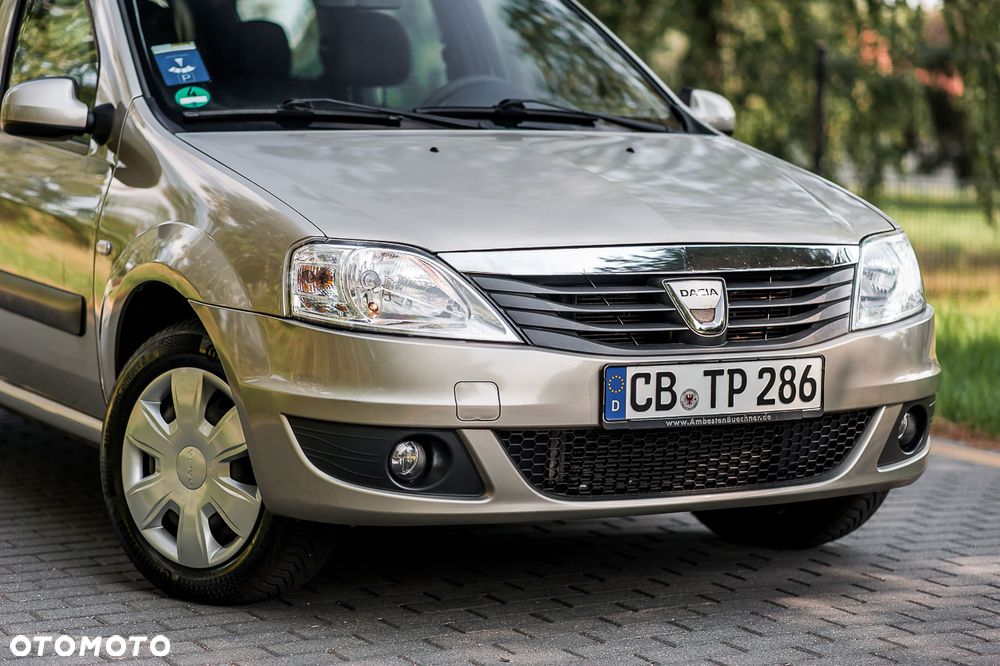 Dacia Logan 1.6 16V Laureate BL - 6