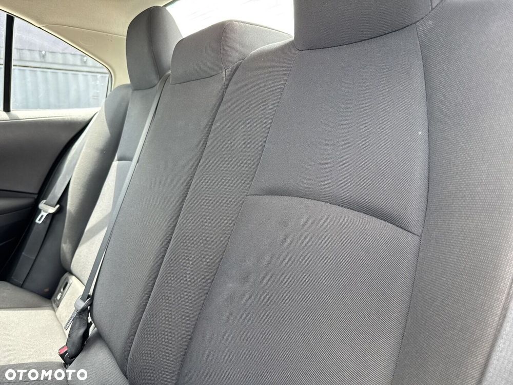 Toyota Corolla 1.5 Active - 12