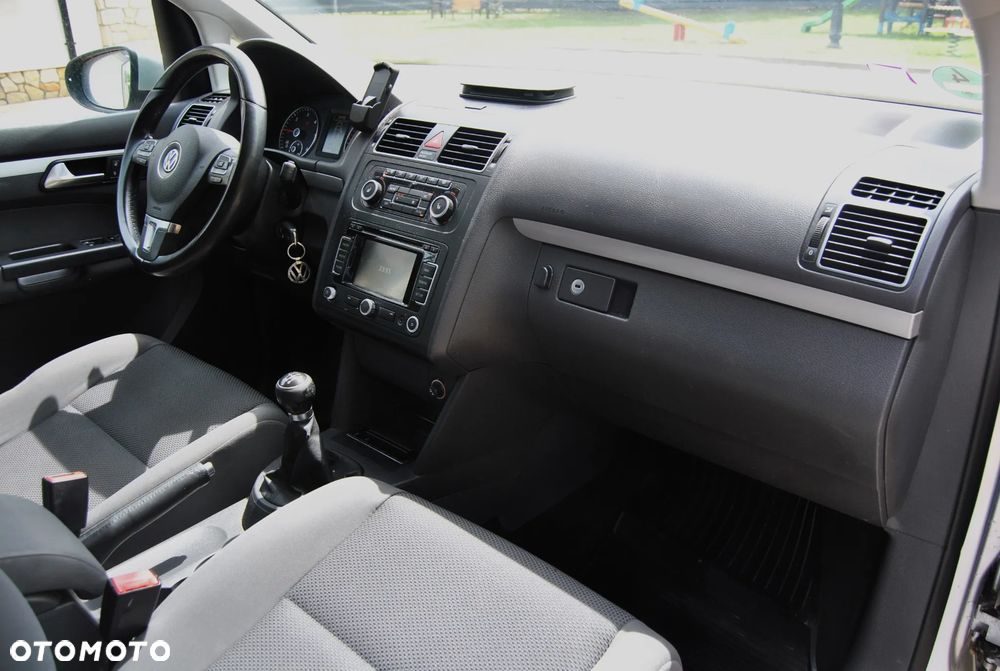 Volkswagen Touran 1.6 TDI DPF STYLE - 7