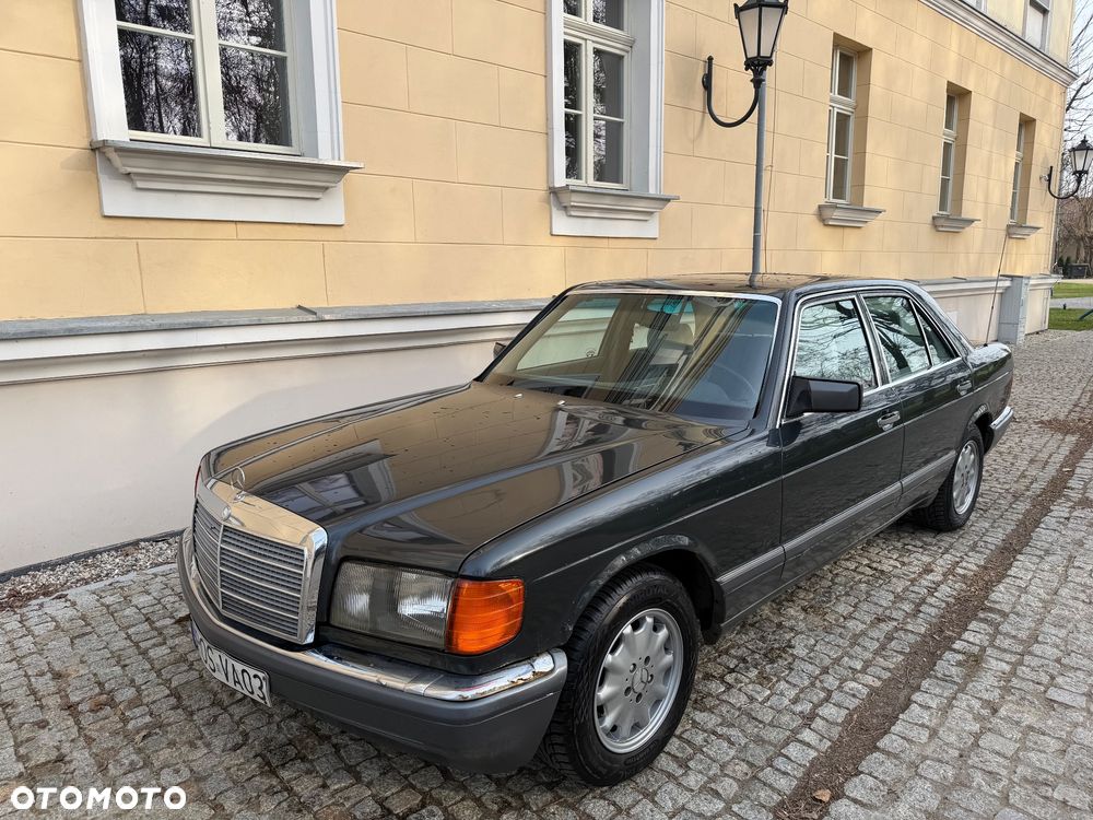 Mercedes-Benz 280 - 6