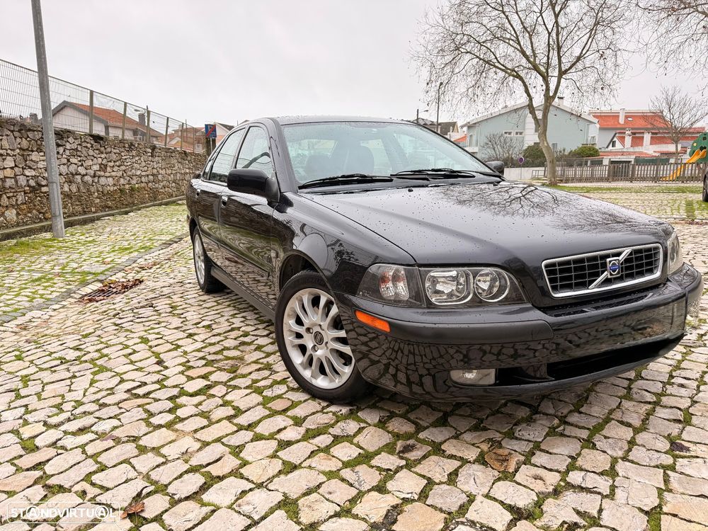 Volvo S40 - 1