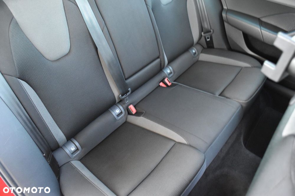 Skoda Octavia 2.0 TDI Ambition DSG - 35