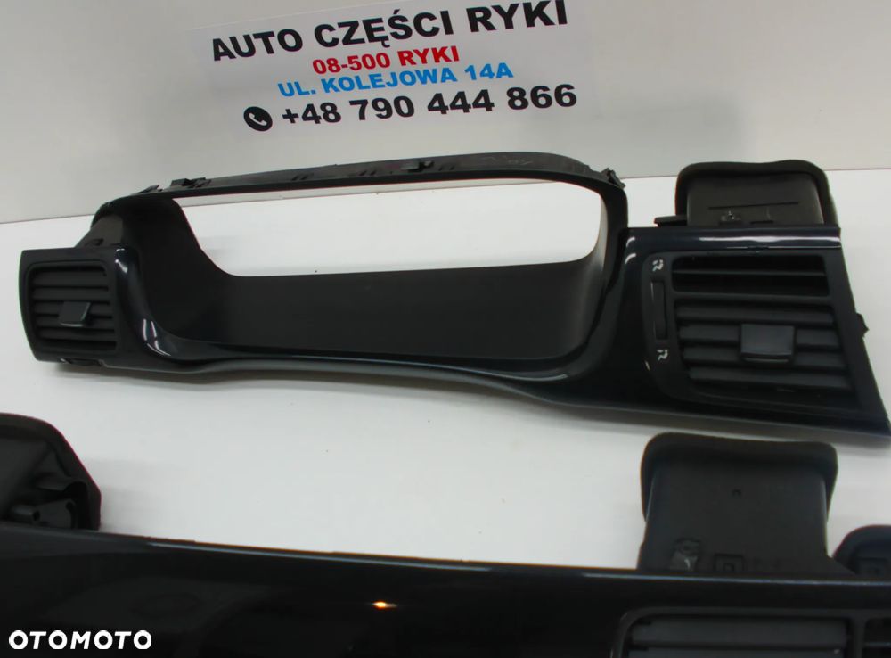Honda FR-V kratka nawiewu obudowa ramka - 2