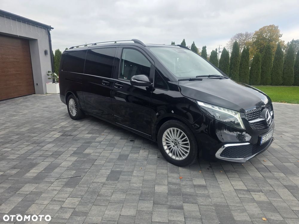 Mercedes-Benz V-Class 2023 photo 5
