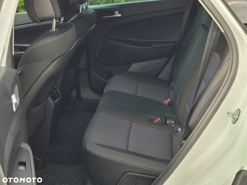 Hyundai Tucson 1.6 Turbo 4WD Premium - 12