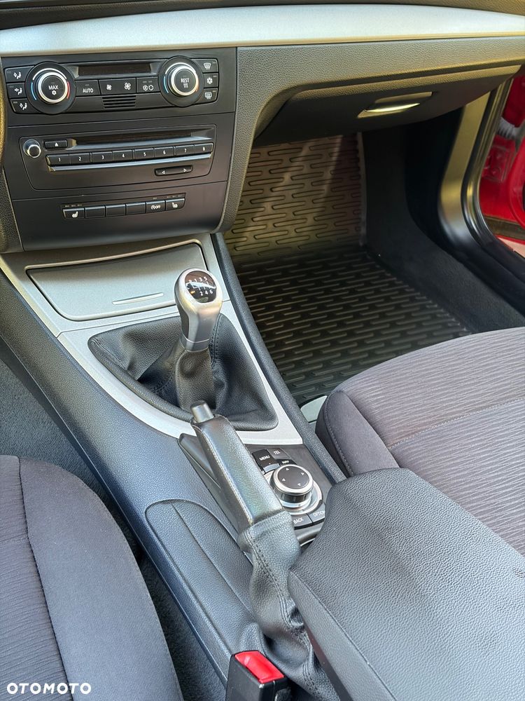 BMW Seria 1 - 11