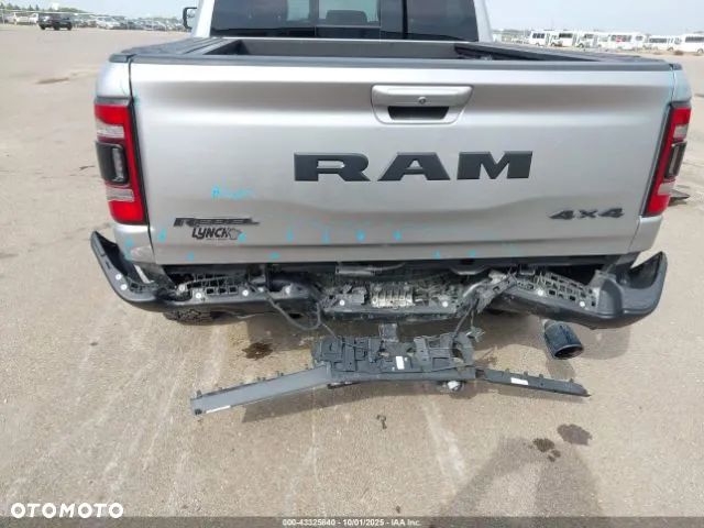 RAM 1500 - 10