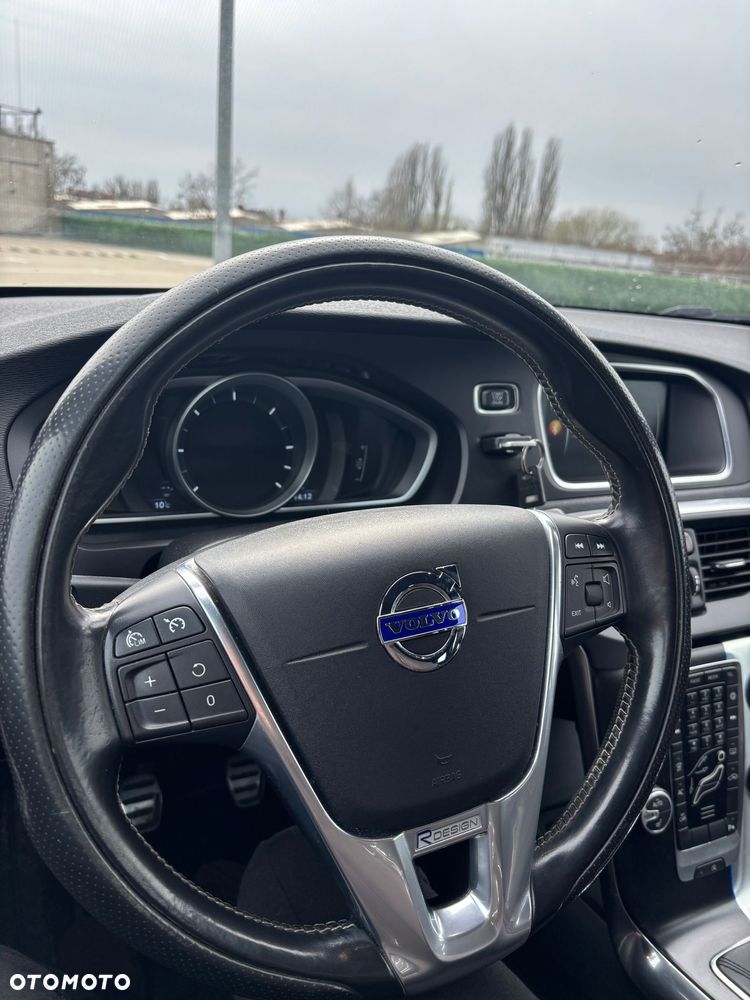Volvo V40 D2 Drive-E R-Design Kinetic - 9