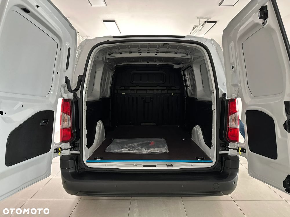 Opel Combo Cargo XL - 18