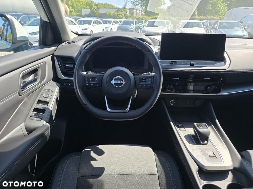 Nissan Qashqai 1.3 DIG-T mHEV N-Connecta Xtronic - 9