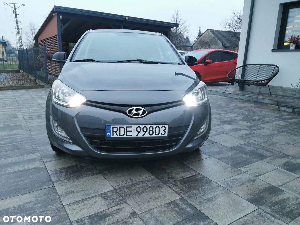 Hyundai i20 1.4 Automatik Comfort - 11