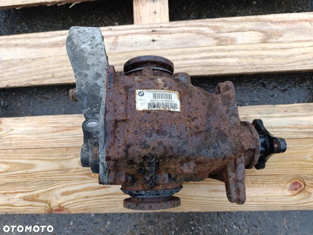 BMW E90 E91 TYLNY DYFER N52 7529906 3.23 - 1