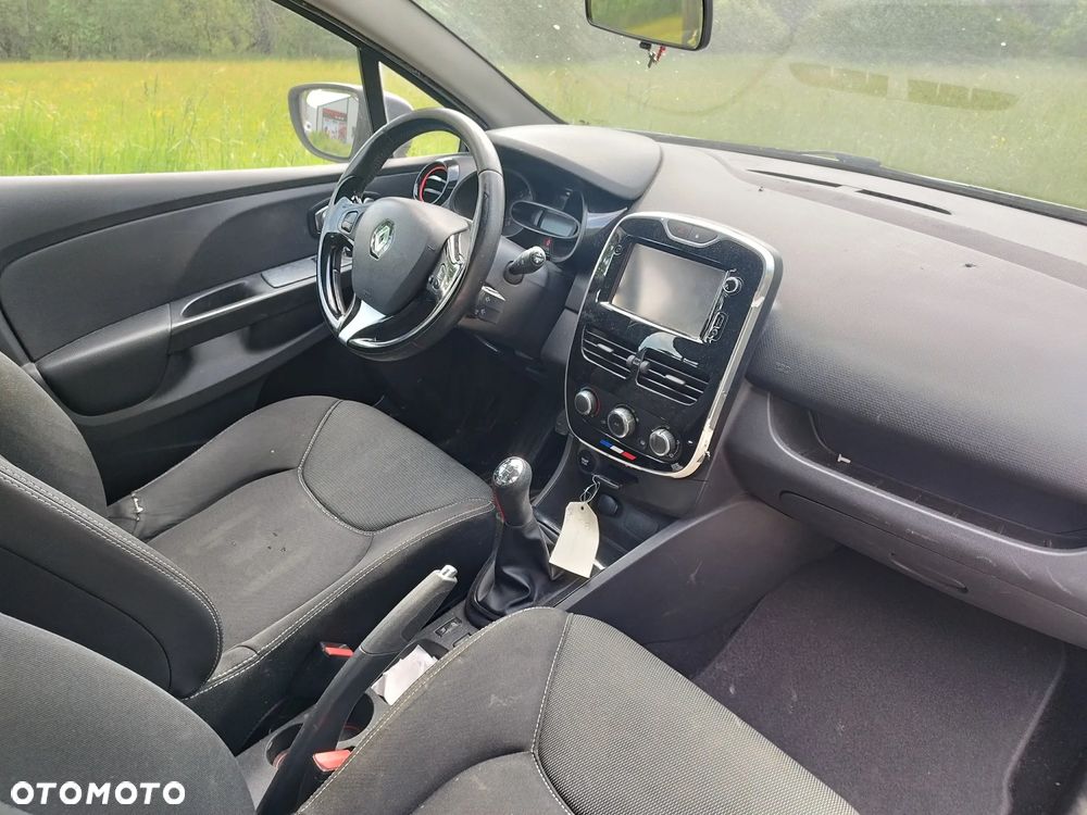 Renault Clio Energy dCi 90 Start & Stop LIMITED - 8