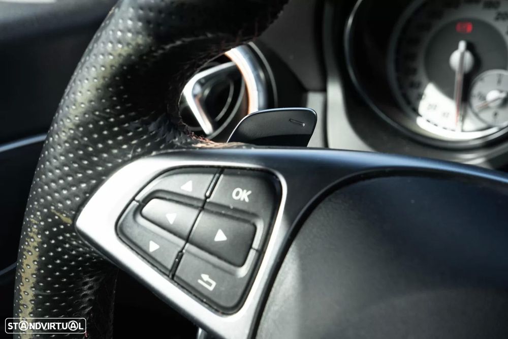 Mercedes-Benz CLA 220 d Shooting Brake AMG Line Aut. - 25